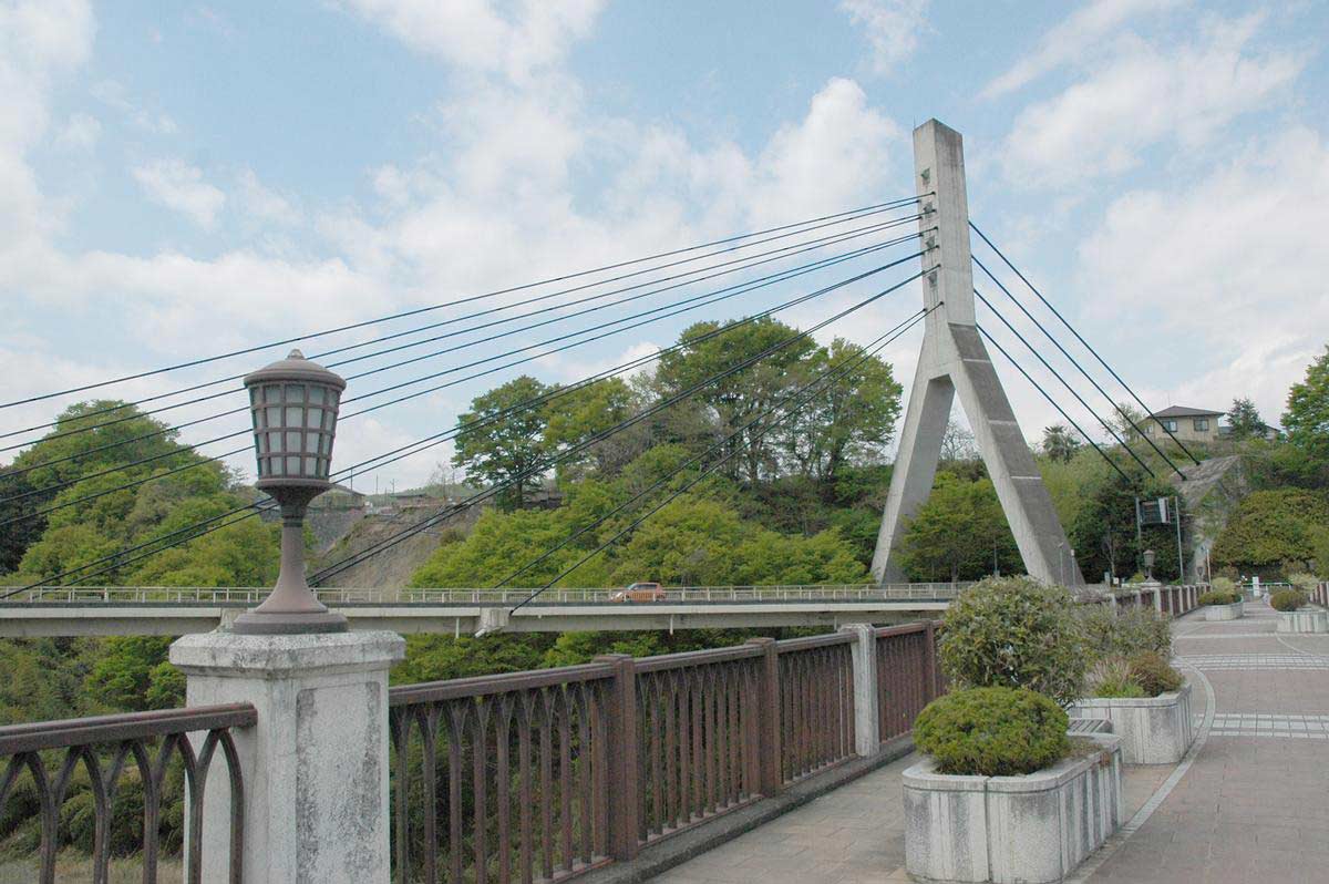 پل چیچیبو در ژاپن