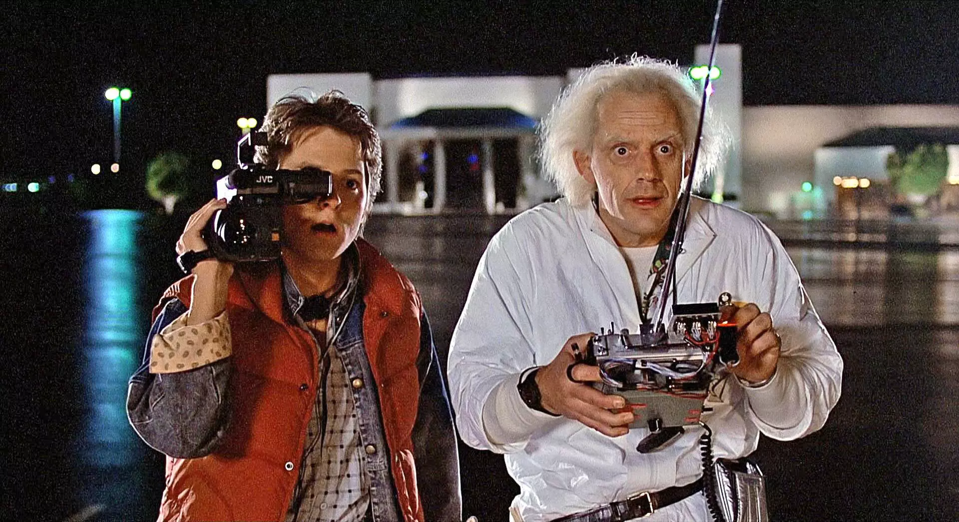 مایکل جی فاکس و کریستوفر لوید در فیلم بازگشت به آینده