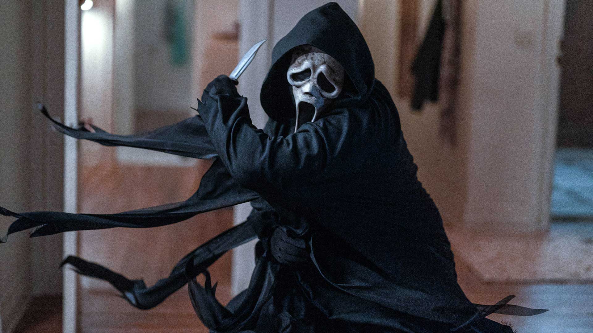 قاتل ماسک‌دار در فیلم ترسناک جیغ ۶، یکی از مورد انتظارترین فیلم های ۲۰۲۳