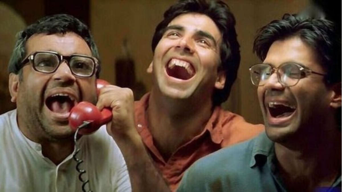 آکشی کومار، سونیل شتی و پارش راوال درحال خندیدن در فیلم کلک یا سه نخاله