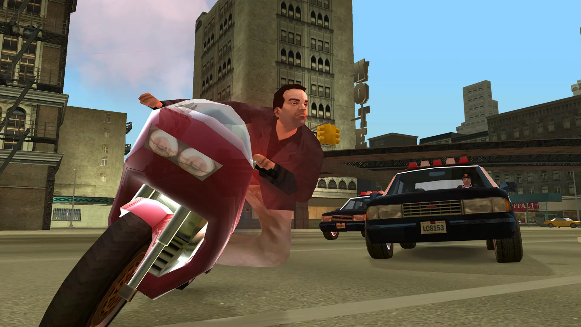 فرار از دست پلیس با موتور در بازی Grand Theft Auto: Liberty City Stories