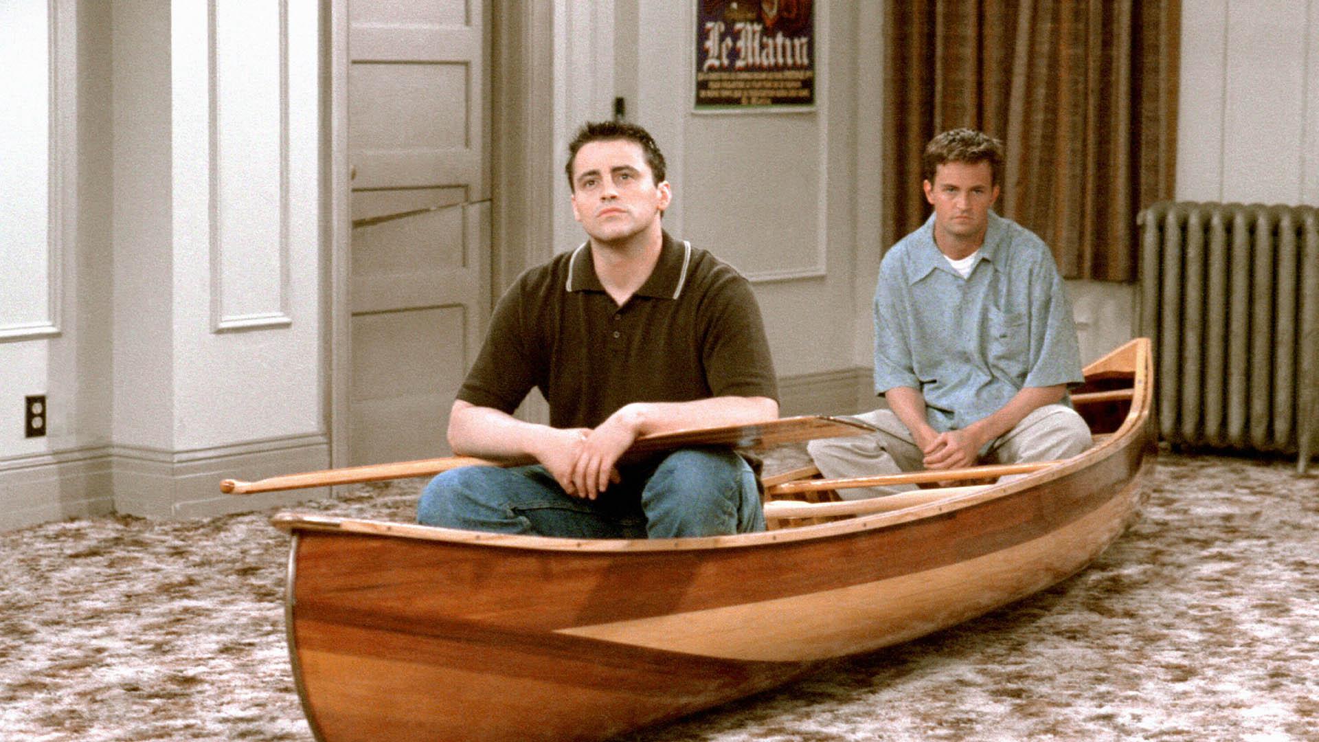 چندلر و جویی سوار بر قایق در سریال فرندز