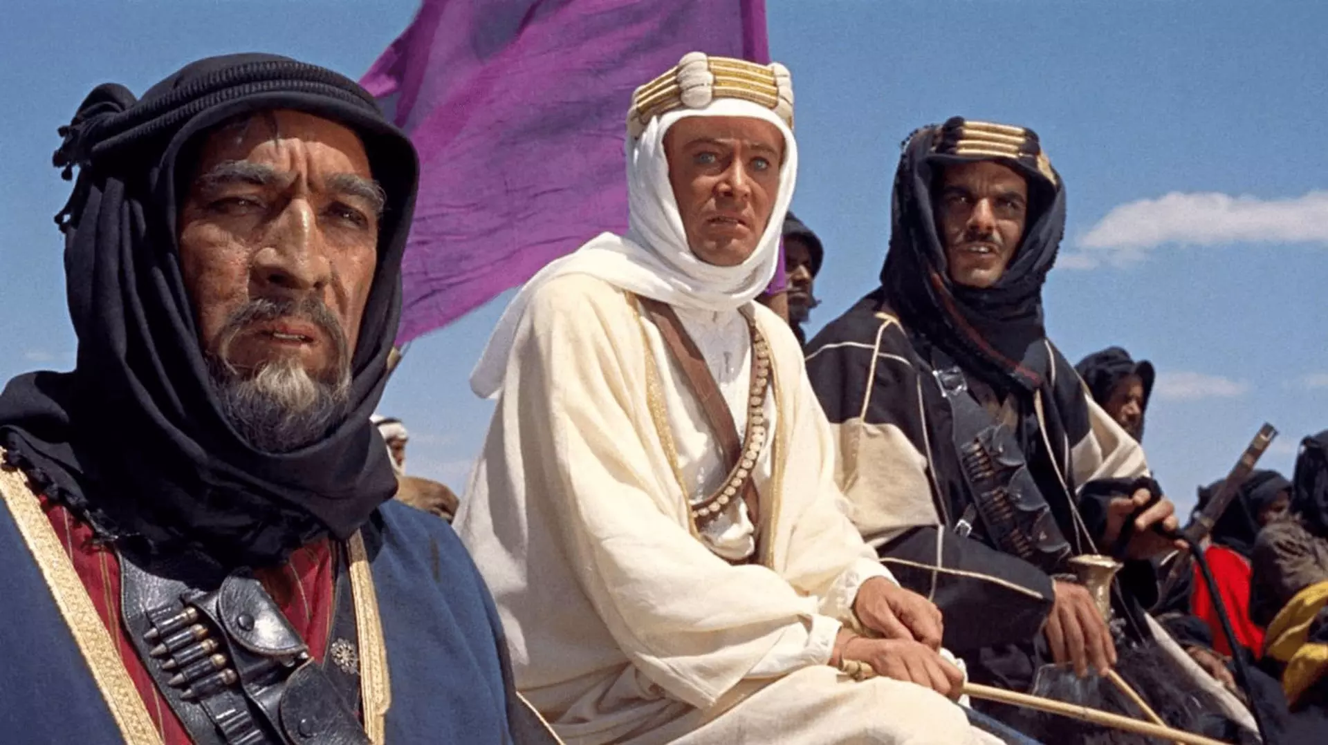 عمر شریف، پیتر اوتول و آنتونی کوئین در فیلم Lawrence of Arabia