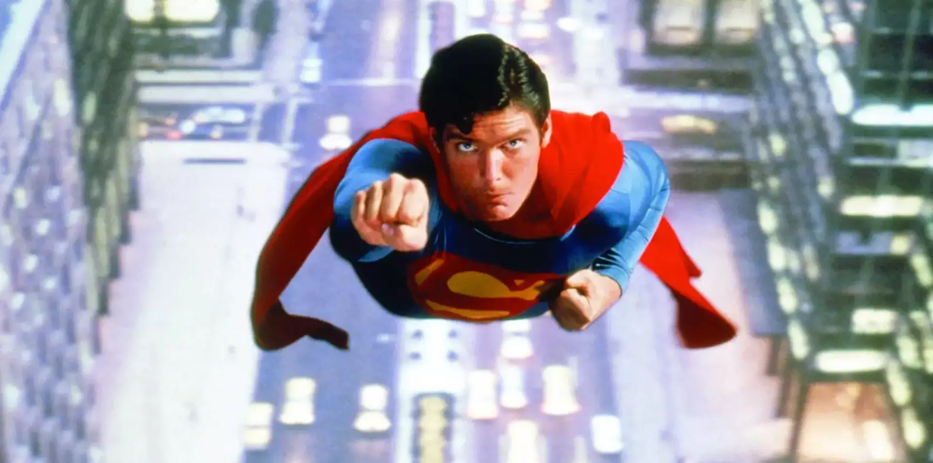 کریستوفر ریو در پوستر فیلم Superman