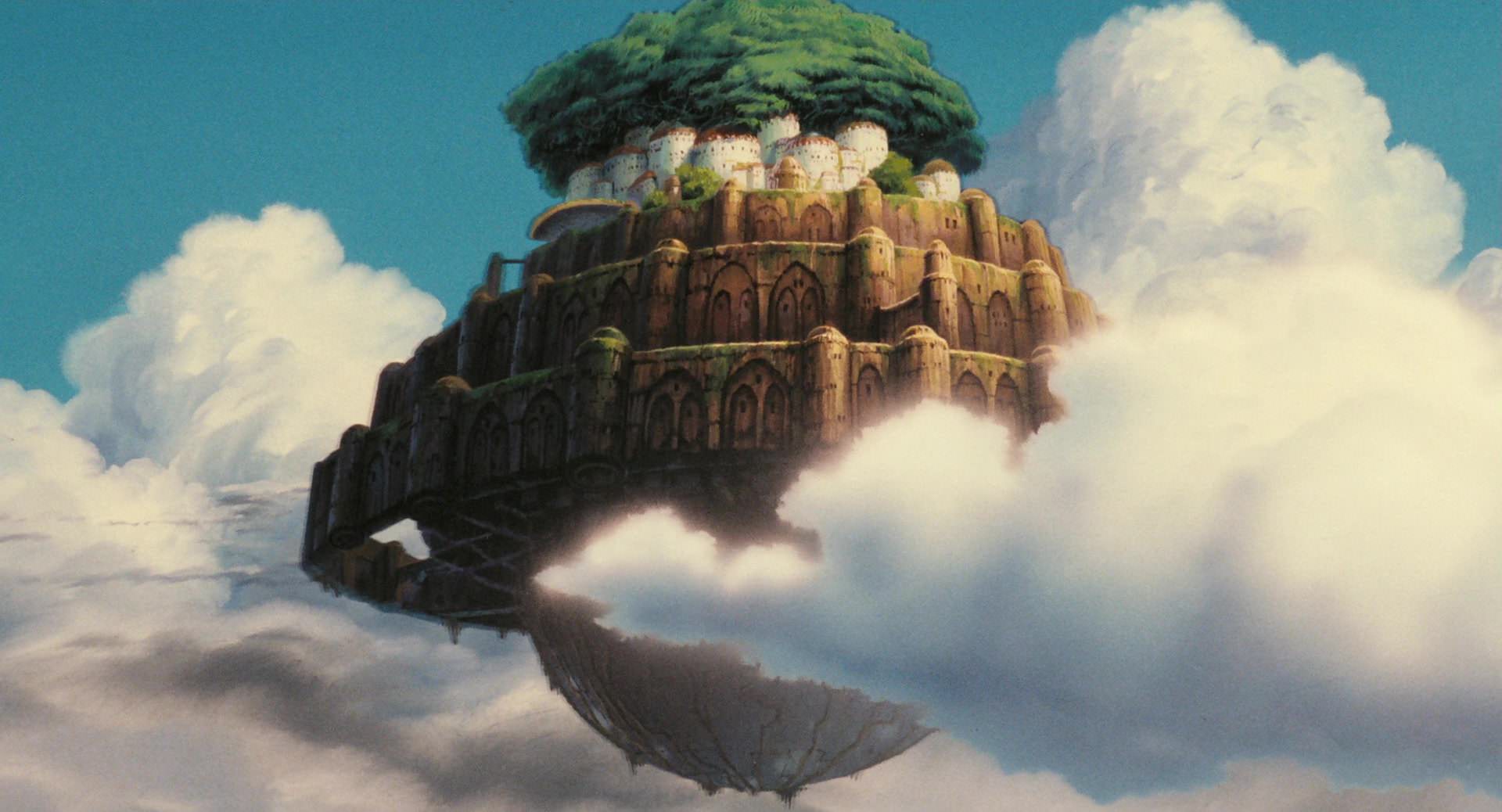 قلعه‌ی پرنده از میان ابرها نمایان می‌شود
