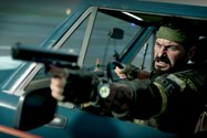 وودز درحال شلیک به دشمنان در  Call of Duty Black Ops Cold War